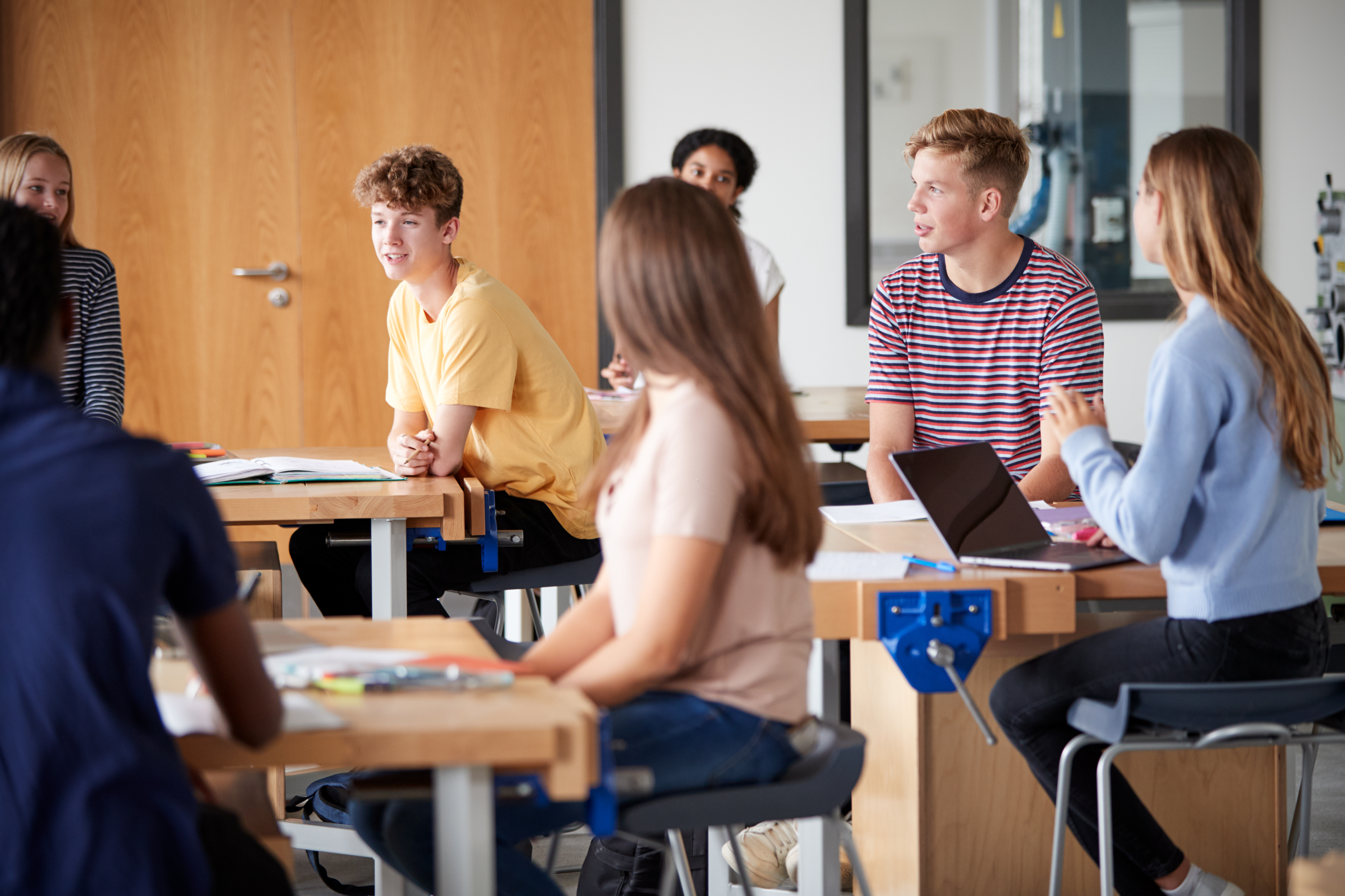No homework for teachers? Navigating the right to disconnect for schools